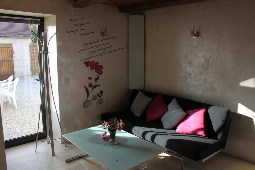 Charmante Maison Pierres 1768 Polisy Ngoại thất bức ảnh